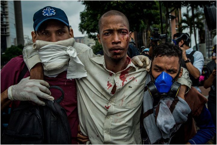Los colectivos que defienden a Maduro
