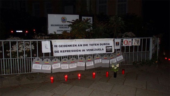 Protesta mundial – Una embajada y tres consulados (Videos) Protesta mundial - una embajada y tres consulados