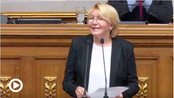 La Fiscal General habla en la Asamblea Nacional y también se dirige al país La Fiscal General habla en la Asamblea Nacional y también se dirige al país