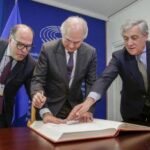 Borges,-Ledezma-y-Tajani-firman