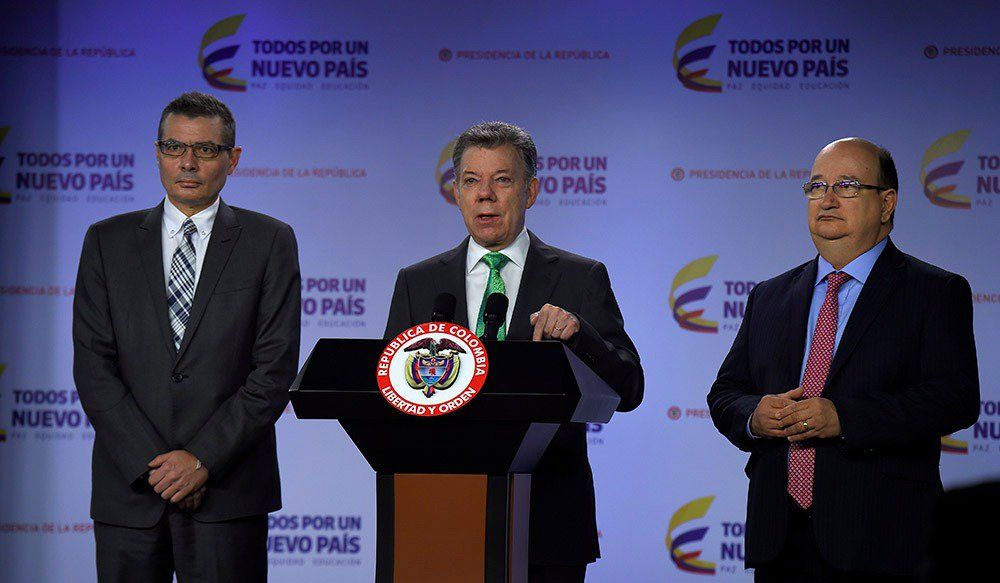 Presidente Santos a Maduro: ‘No deje que su pueblo sufra más’ Presidente Santos a Maduro: ‘No deje que su pueblo sufra más’