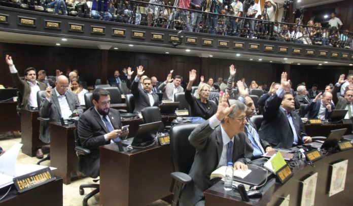 Maduro usurpador, declara la Asamblea Nacional