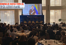 LUNES SIN TEATRO – Inicio del deslave LUNES SIN TEATRO – Inicio del deslave