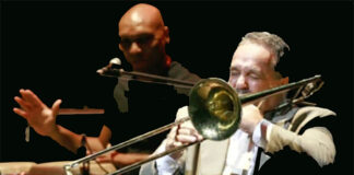 El sello de Willie Colón en Venezuela Willie Colón en el Aula Magna. 2008.