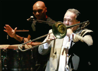 El sello de Willie Colón en Venezuela Willie Colón en el Aula Magna de la UCV. 2008.